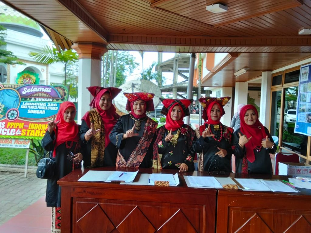 Panitia Menanti Tamu